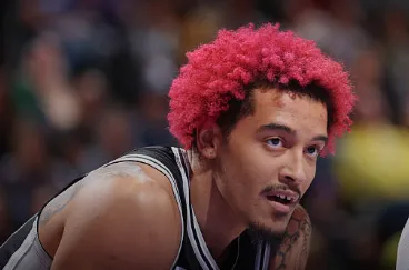 开云体育-TA：索汉不打算与马刺协商买断，计划留在球队打完本赛季